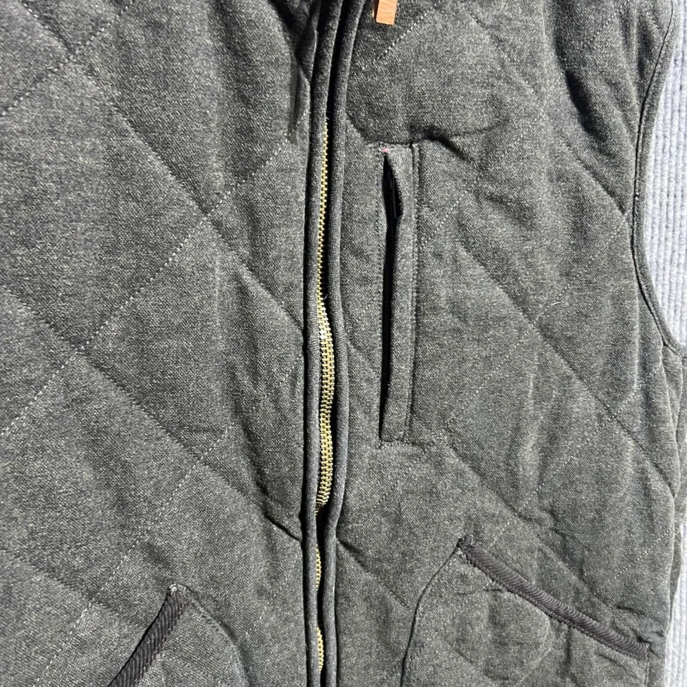 J Crew Sussex Quilted Vest Mens Medium Grey Olive Full Zip Pockets Heritage